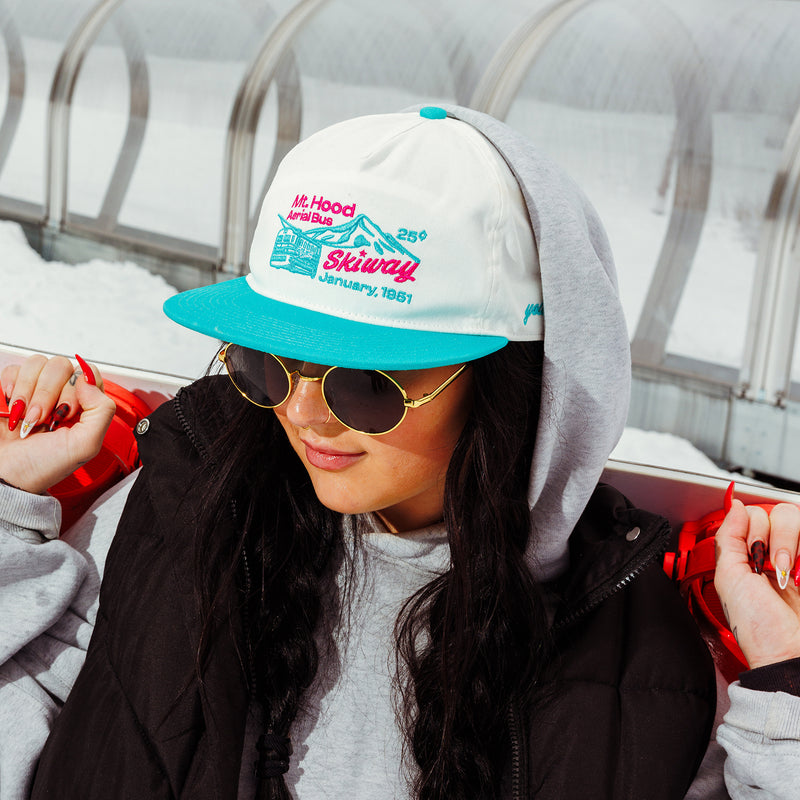 Stylist Vanessa wearing the Skiway hat by yello salon